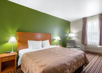 Quality Inn Kearney - Liberty hotel thumbnail 6