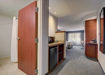 Courtyard by Marriott Cincinnati North at Union Centre hotel thumbnail 7