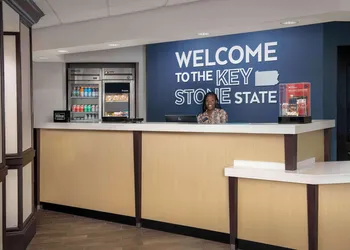 Hampton Inn Pittsburgh/Monroeville hotel thumbnail 4