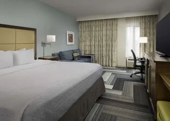 Hampton Inn Pittsburgh/Monroeville hotel thumbnail 7