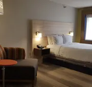 Holiday Inn Express Louisville Northeast by IHG hotel detail image 5