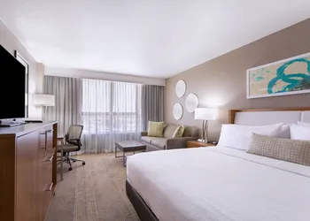 Holiday Inn Miami West - Airport Area by IHG hotel thumbnail 6