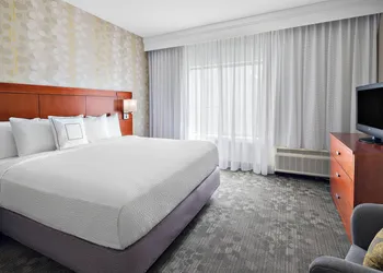 Courtyard by Marriott Pittsburgh Airport hotel thumbnail 3