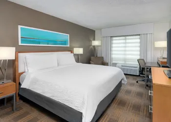 Holiday Inn Miami-Doral Area by IHG hotel thumbnail 3