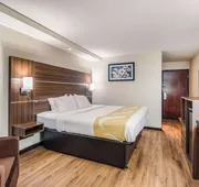 Quality Inn & Suites Augusta Fort Gordon Area hotel detail image 7