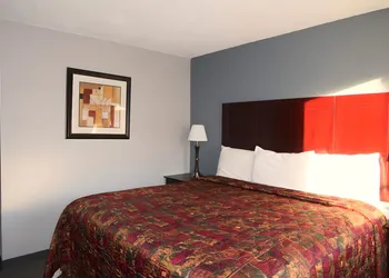 Economy Inn Auburn hotel thumbnail 3
