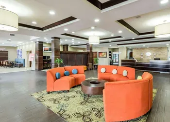 Comfort Suites Cotulla near I-35 hotel thumbnail 2