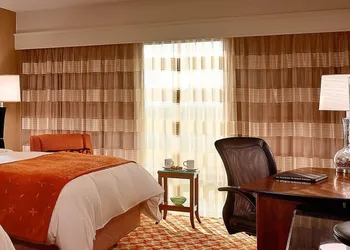 Marriott Louisville East hotel thumbnail 8