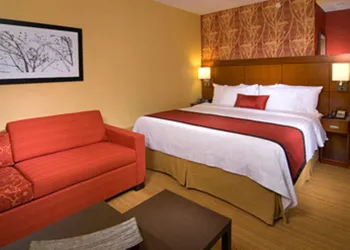 Courtyard by Marriott Hartford Manchester hotel thumbnail 3