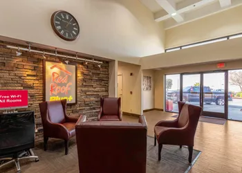 Red Roof Inn PLUS+ El Paso East hotel thumbnail 2