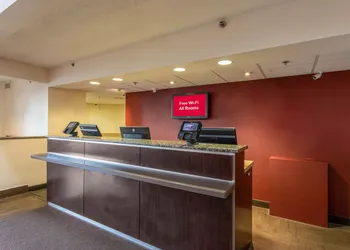 Red Roof Inn PLUS+ El Paso East hotel thumbnail 3