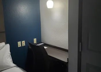 Candlewood Suites Knoxville Airport-Alcoa by IHG hotel thumbnail 4
