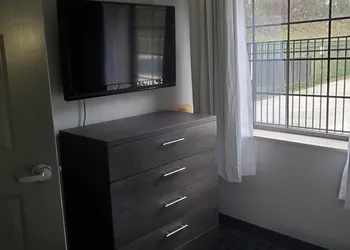 Candlewood Suites Knoxville Airport-Alcoa by IHG hotel thumbnail 5