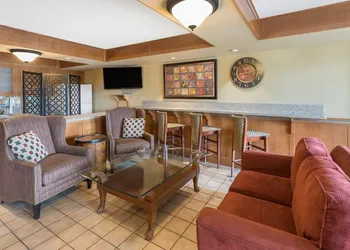 Baymont by Wyndham Sevierville Pigeon Forge hotel thumbnail 2