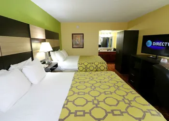 Baymont by Wyndham Sevierville Pigeon Forge hotel thumbnail 4