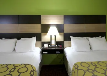 Baymont by Wyndham Sevierville Pigeon Forge hotel thumbnail 7