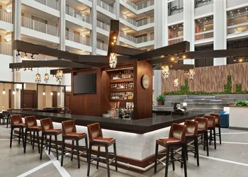 Embassy Suites by Hilton Cincinnati RiverCenter hotel thumbnail 2