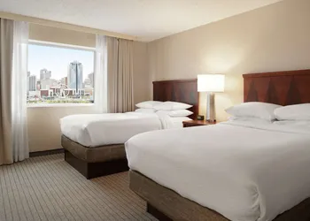 Embassy Suites by Hilton Cincinnati RiverCenter hotel thumbnail 7