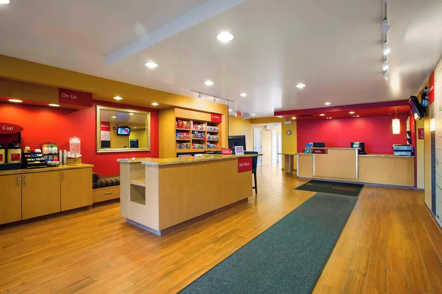 TownePlace Suites Kansas City Overland Park hotel detail image 2
