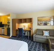 TownePlace Suites Kansas City Overland Park hotel detail image 7