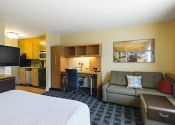 TownePlace Suites Kansas City Overland Park hotel thumbnail 7