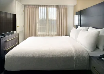 Sonesta ES Suites Raleigh Durham Airport Morrisville hotel thumbnail 7