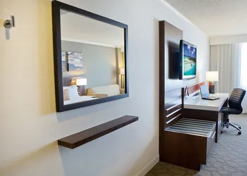 Delta Hotels by Marriott Saguenay Conference Centre hotel thumbnail 6