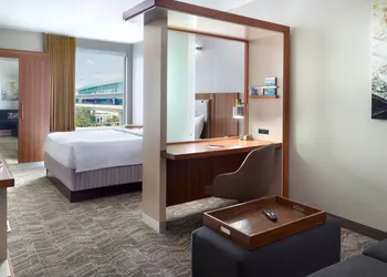 SpringHill Suites by Marriott Atlanta Airport Gateway hotel thumbnail 8