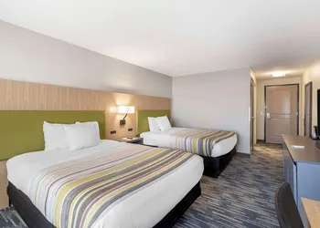 Country Inn & Suites by Radisson, St. Peters, MO hotel thumbnail 7