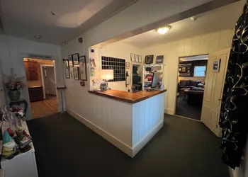 Echo Lake Inn hotel thumbnail 2