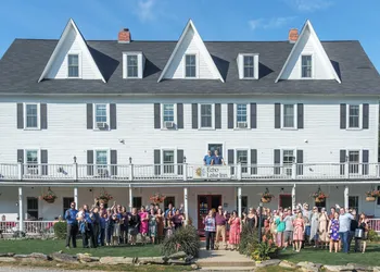 Echo Lake Inn hotel thumbnail 3