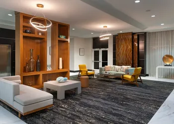 DoubleTree by Hilton Houston Westchase hotel thumbnail 8