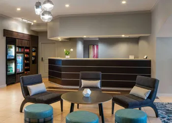 Sonesta ES Suites Fairfax Fair Lakes hotel thumbnail 2