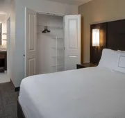 Sonesta ES Suites Fairfax Fair Lakes hotel detail image 4