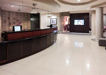 Courtyard by Marriott Miami at Dolphin Mall hotel thumbnail 2