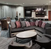 Courtyard by Marriott Miami at Dolphin Mall hotel detail image 3