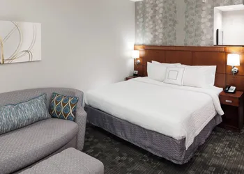 Courtyard by Marriott Miami at Dolphin Mall hotel thumbnail 7