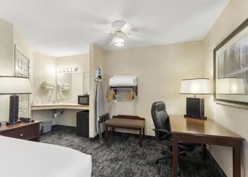 The Beach House Inn hotel thumbnail 4