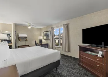 The Beach House Inn hotel thumbnail 5