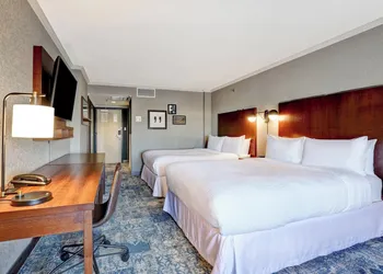 Four Points by Sheraton Toronto Mississauga hotel thumbnail 6