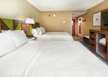 Hampton Inn Gaffney hotel thumbnail 8