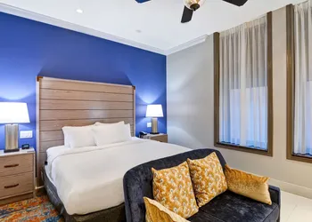 The Cincinnatian Hotel Curio Collection by Hilton hotel thumbnail 6