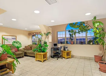 Microtel Inn & Suites by Wyndham Albuquerque West hotel thumbnail 2