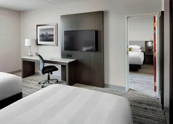 Marriott Hartford/Windsor Airport hotel thumbnail 6
