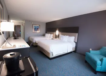 Fairfield Inn and Suites by Marriott Atlanta Airport North hotel thumbnail 5