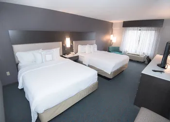 Fairfield Inn and Suites by Marriott Atlanta Airport North hotel thumbnail 7