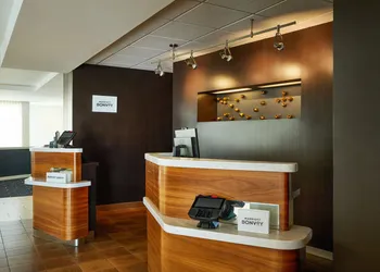 Courtyard by Marriott Kansas City Overland Park/Metcalf hotel thumbnail 2