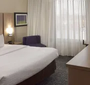 Crowne Plaza Cleveland Airport by IHG hotel detail image 5