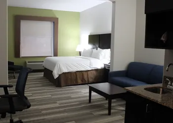 Holiday Inn Express Heber Springs by IHG hotel thumbnail 8