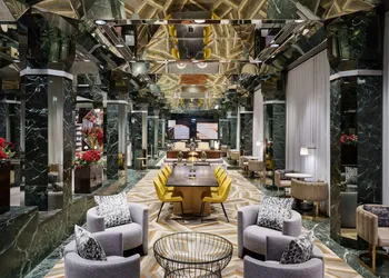 Millennium Hilton New York One UN Plaza hotel thumbnail 4